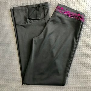 Champion flare leg stretch yoga pants